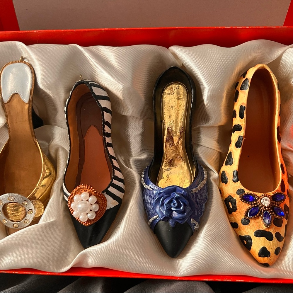 Decorative Shoe Ornaments